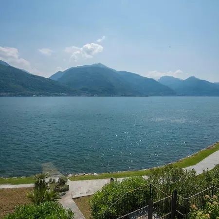 Hébergement de vacances A Lago! *